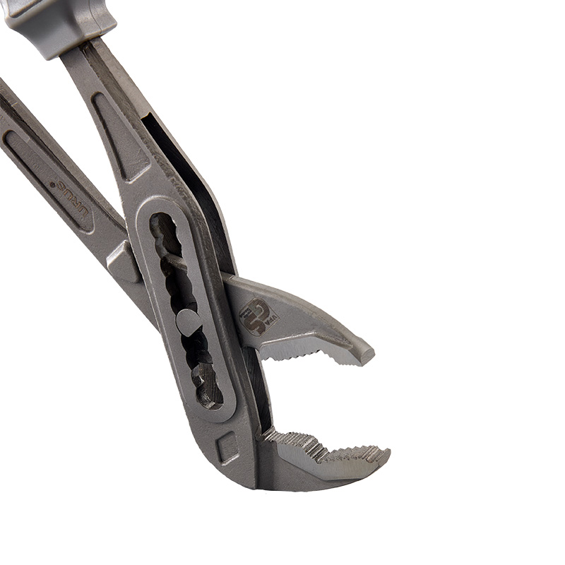 คีมปั๊มน้ำ